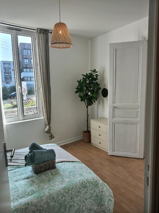 Ferienwohnung F2 La Pause Ebroicienne Proximite Gare Évreux Exterior foto