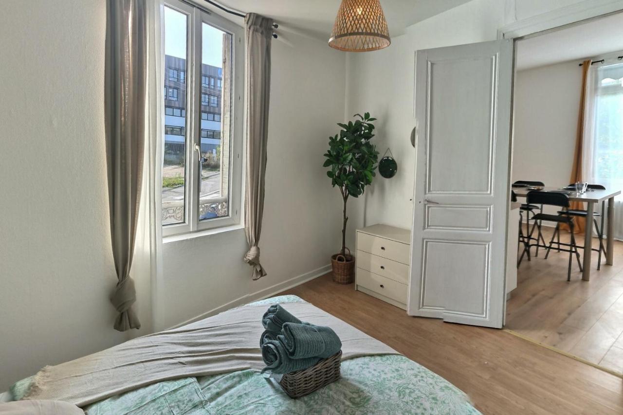 Ferienwohnung F2 La Pause Ebroicienne Proximite Gare Évreux Exterior foto